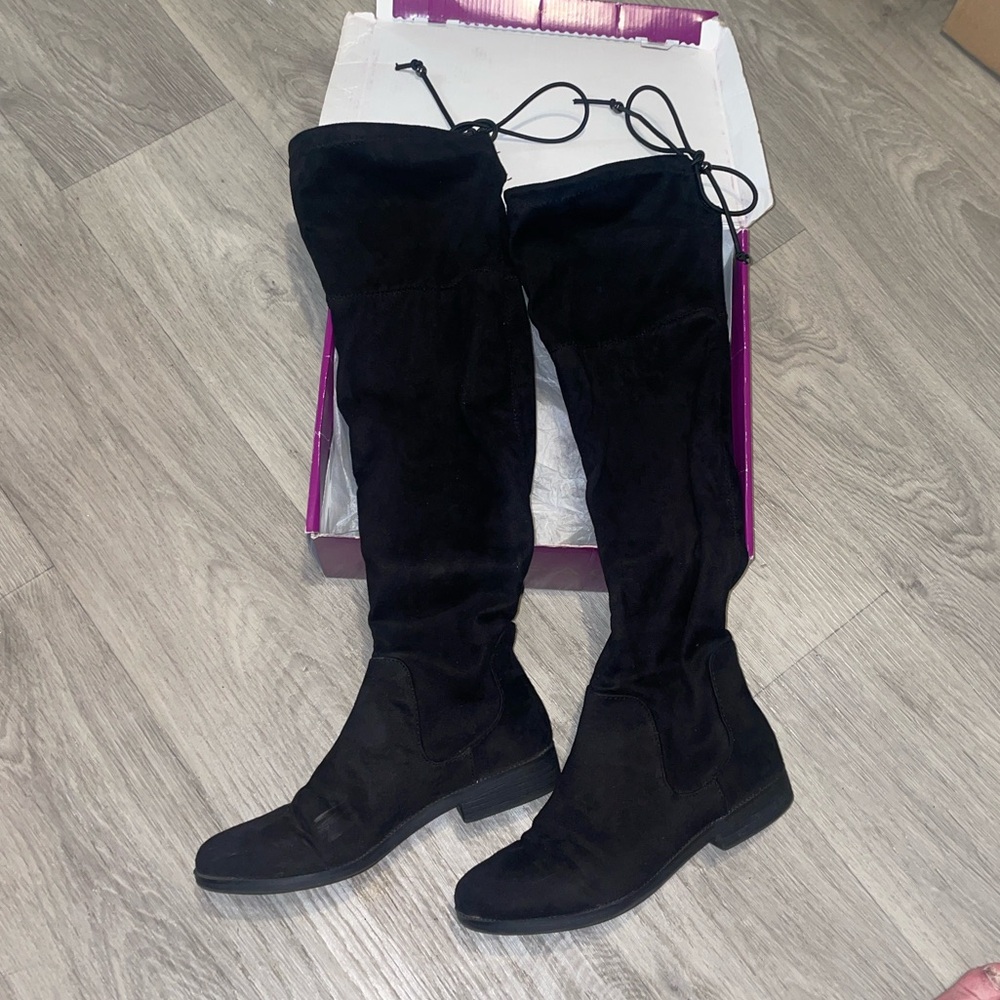 Rampage Upside Over-The-Knee Boots Black Micro (Faux Suede) Material Size 7m.